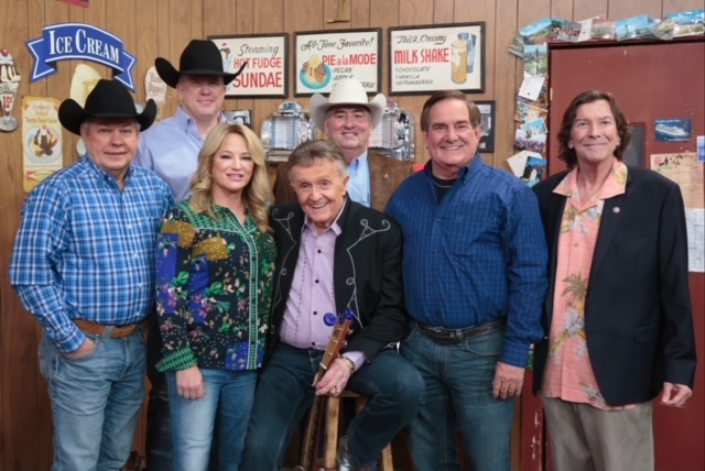 Bill Anderson on Larry's Country Diner